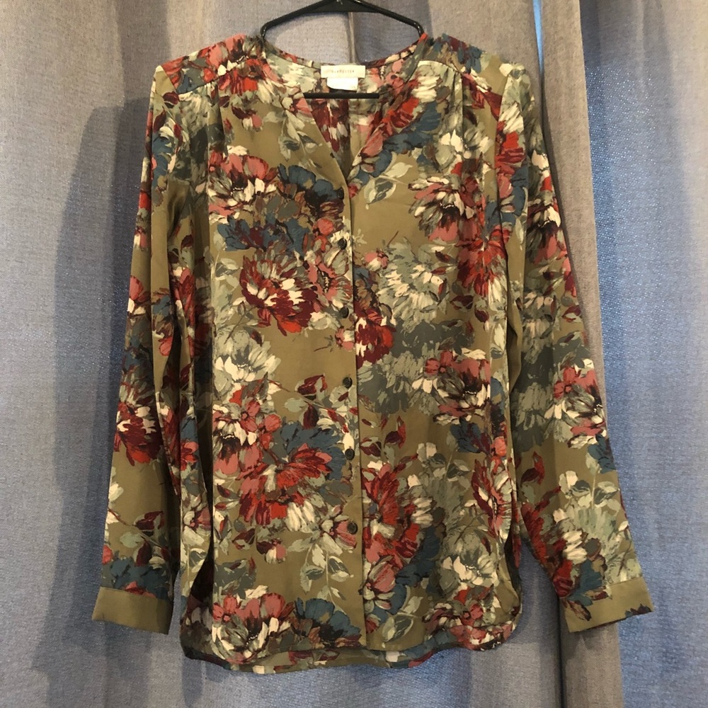 VanHeusen Blouse